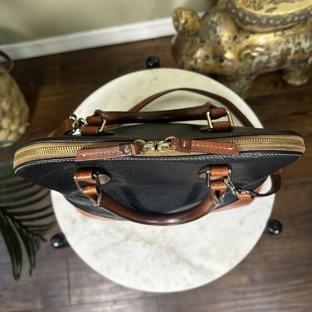 Dooney & Bourke Satchel All Weather Leather Pebbled shoulder strap Flaws - Picture 6 of 16